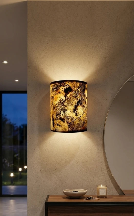 Applique murale Véra Pierre de Lune dans un intérieur de maison contemporaine